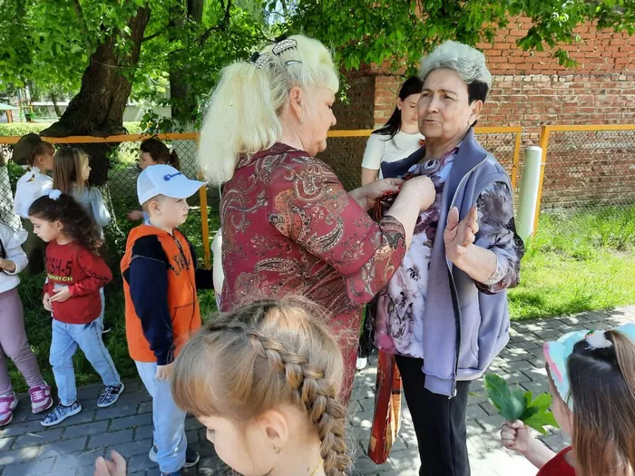 ee72f675-084b-45be-a166-a6c747a812c4